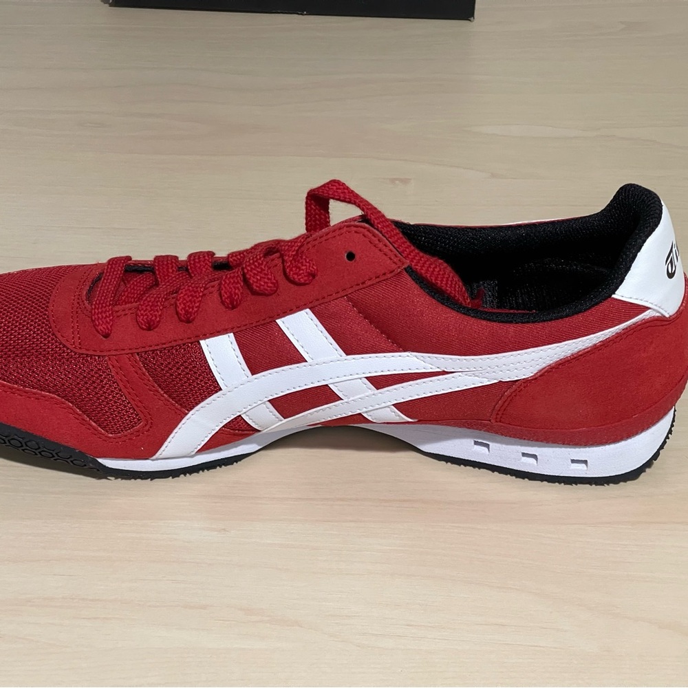 Onitsuka Tiger Black Shoe Box - Picture 7 of 12